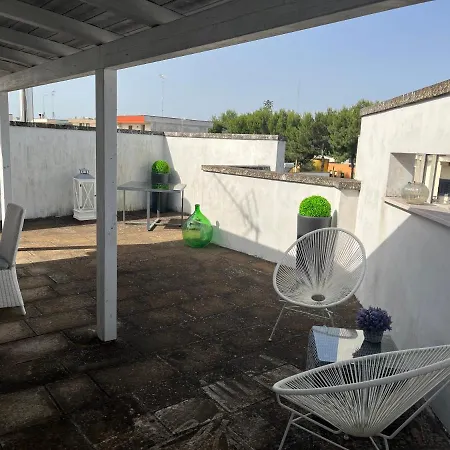 Su Due Livelli A Appartement *