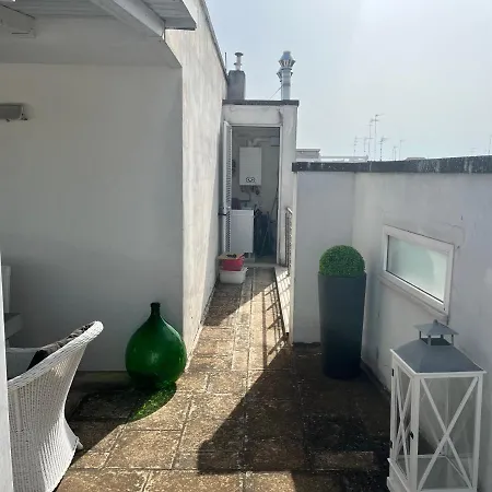 Su Due Livelli A Διαμέρισμα